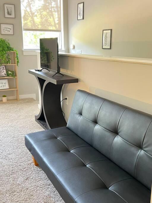 샬럿 Townhouse In Uptown King Bed-Wi-Fi-Free Parking-Pool 아파트 외부 사진